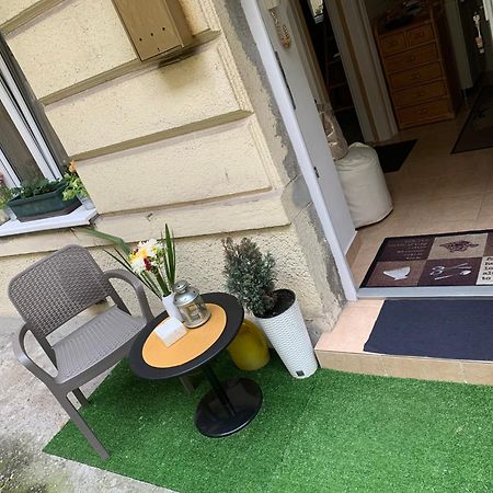 Ararat Apartman بودابست المظهر الخارجي الصورة